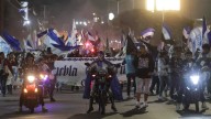 Mascarita y Doña Male acompaña en Caravana al Club Puebla