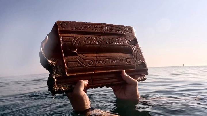 Hallan en la costa de Dénia importantes vestigios de una embarcación francesa que naufragó en 1899