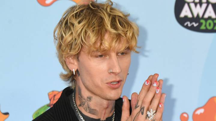 Machine Gun Kelly only eats food 'a couple times a week'