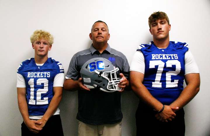 Spring Grove football cruises past Northern in opener