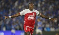Santa Fe celebra por cuenta de Hugo Rodallega; fecha para su regreso
