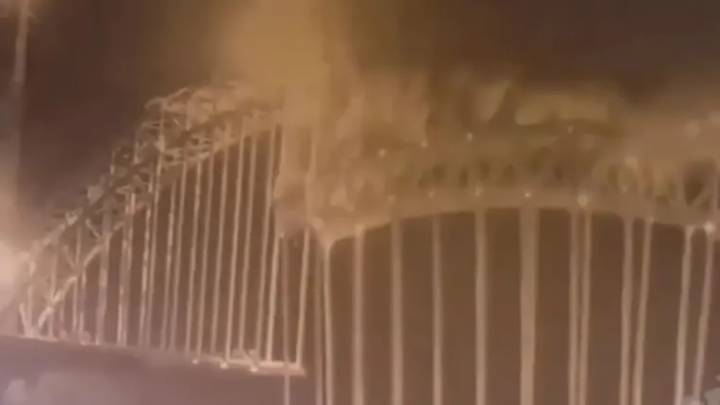 Mueren al menos 12 personas tras el derrumbe de un puente en China