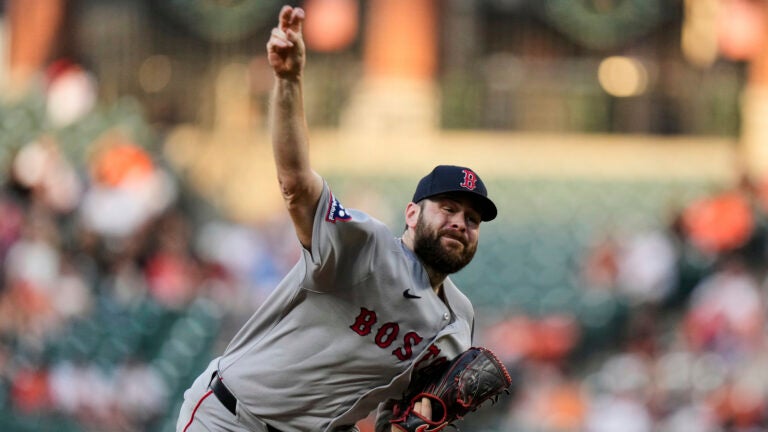 Homers from Story, Hamilton lead Red Sox to 5