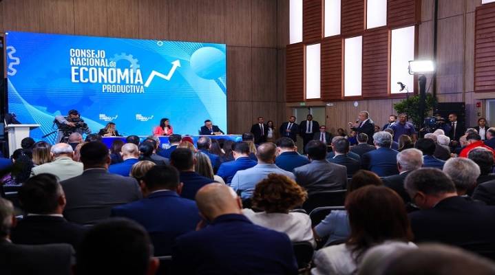 Vicepresidenta Rodríguez asegura que contamos con herramientas para vencer el bloqueo imperial