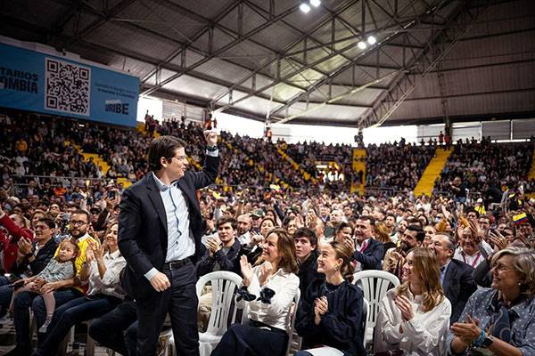 Miguel Uribe Turbay su vida política