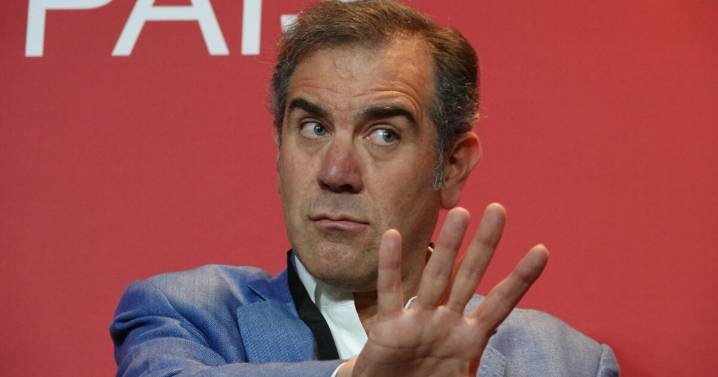 Lorenzo Córdova asegura que fue venganza política incluirlo en libros de la SEP