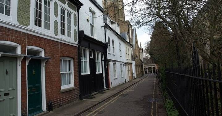 Unassuming street where a famous Cambridge University alumnus once lived