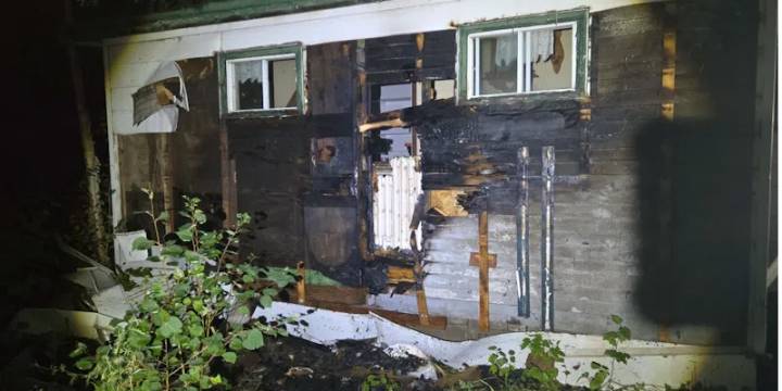 Fire Damages Unoccupied Home on Lincoln Road in GF