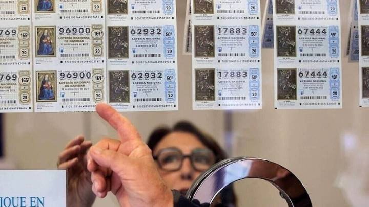 El 18.698, primer premio de la Lotería Nacional, vendido en la ciudad de Cuenca