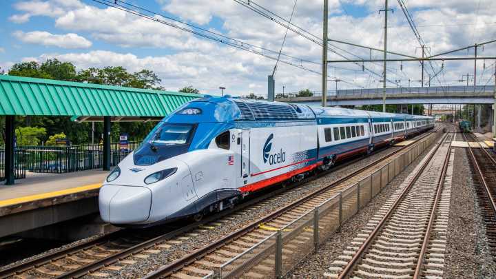 Amtrak: New Northeast trains capable of 160 mph with improved comfort