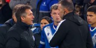El ataque de furia de Guillermo Barros Schelotto contra el cuarto árbitro en Vélez