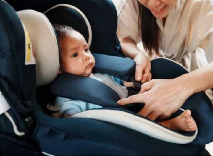 Revisiones gratis de asientos de seguridad para niños en Charlotte