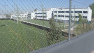 El colegio de formación deportiva que hace la vida imposible a los vecinos de El Bosque en Villaviciosa de Odón