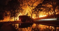 Wildfires threaten homes in Oregon and California, prompting hundreds of evacuations
