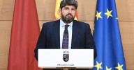 López Miras carga contra Sánchez por imponer un reparto de menores que excluye a sus socios