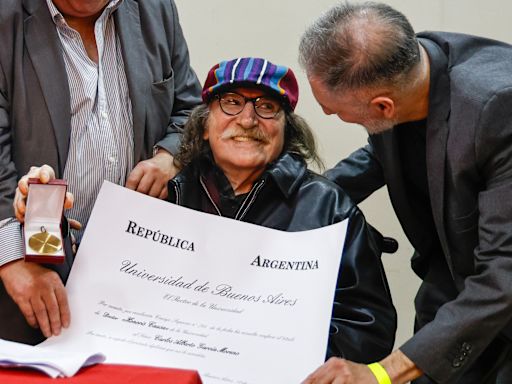 Charly García ya es doctor Honoris Causa, un reconocimiento que le dio la UBA
