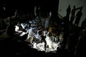 Survivors claw through rubble after deadly Pakistan cloudburst