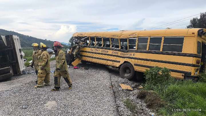 Fuerte choque deja un fallecido y tres heridos en carretera Carapan a La Piedad