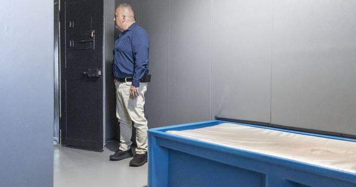 County jail wardens: Padded cells are not the place for those with mental illnesses