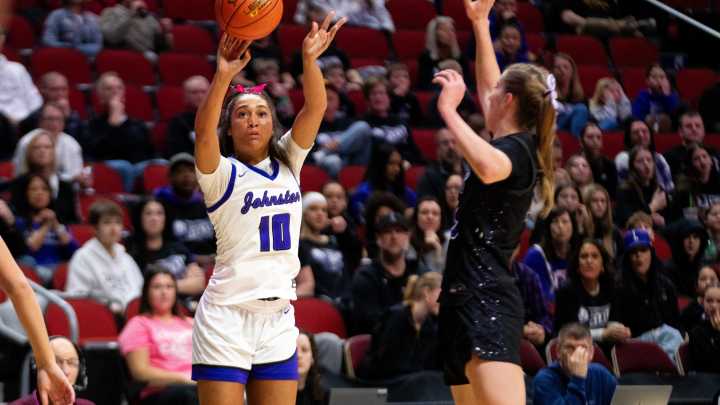 Hawkeyes among top 5 for top-20 women's basketball prospect