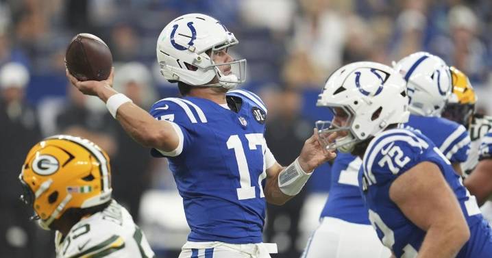 Colts name Jones opening-day starting QB