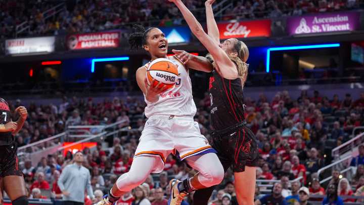 Mercury’s Alyssa Thomas is first player with three straight triple