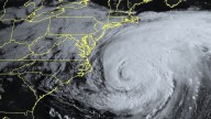 Hurricane Erin Causing US East Coast Flooding, Evacuations, but Still Stays Offshore