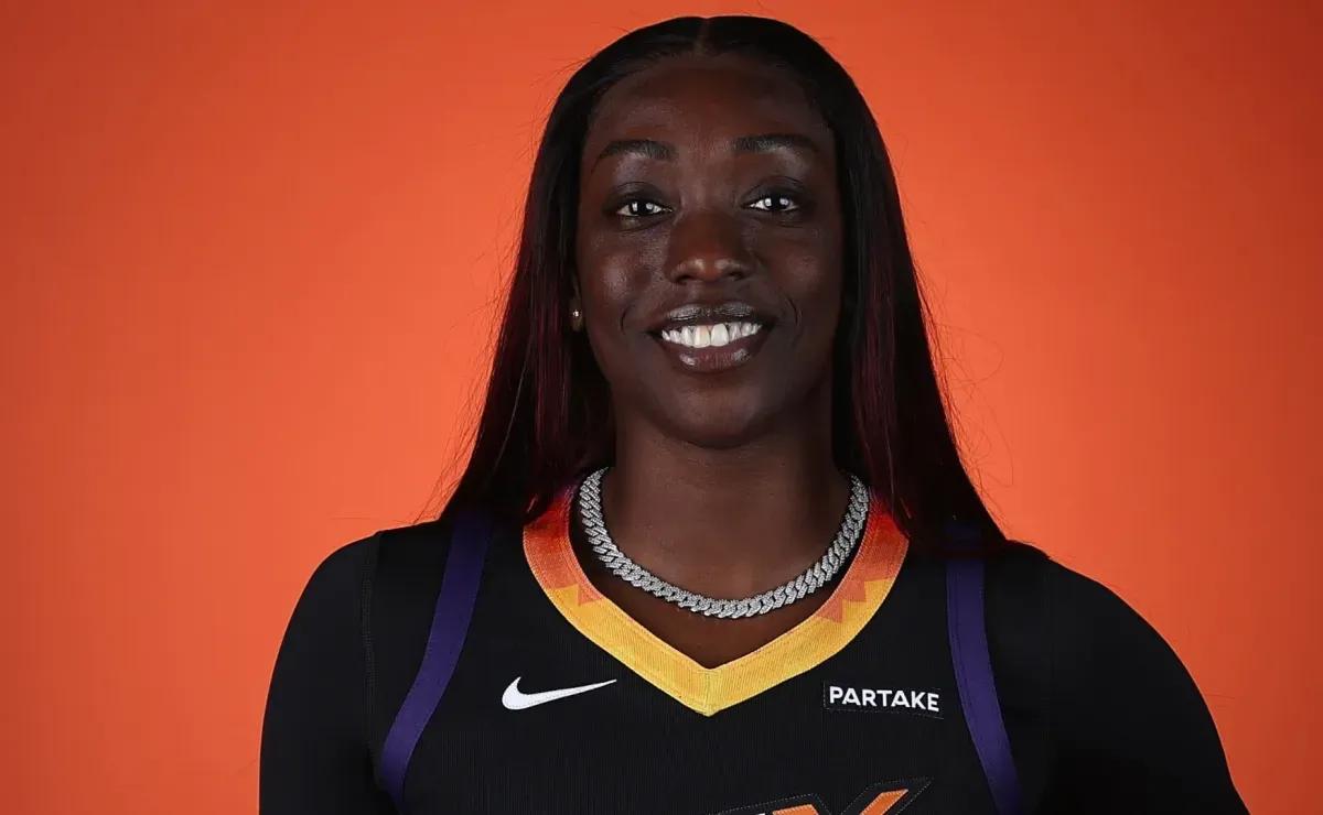 Kahleah Cooper’s contract with Phoenix Mercury: Her salary and remaining time on the team