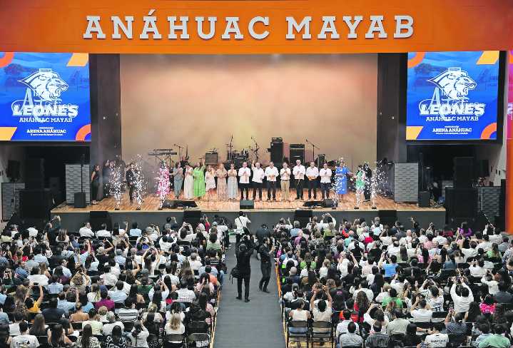 Arena Anáhuac abre sus puertas