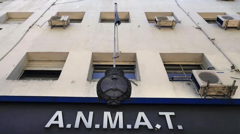 La ANMAT prohibió el uso y la venta de comprimidos para bajar de peso