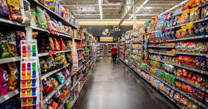 How Target lost to Walmart in the online shopping wars