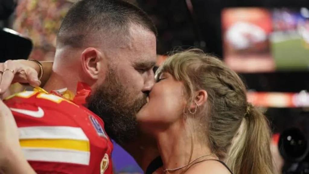Así empezó la relación entre Taylor Swift y Travis Kelce