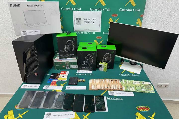 Desarticulado un grupo criminal que había estafado medio millón de euros en empresas de logística de Guadalajara, Barcelona, Toledo y Madrid