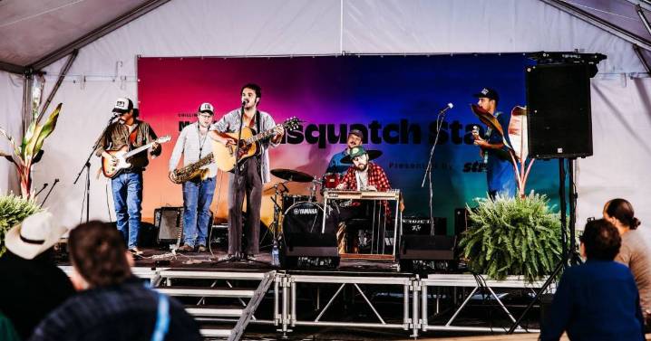 Chilliwack Mural Festival returns with its most colourful lineup | Georgia Straight Vancouver’s source for arts, culture, and events
