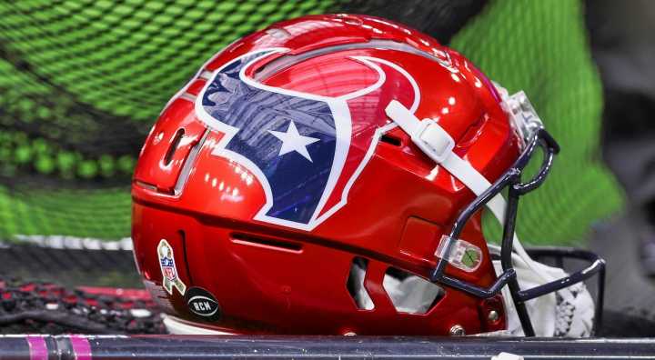 Houston Lawyer Tony Buzbee Is Going After Another NFL Star Whose Baby Mama Accused Him Of Meth
