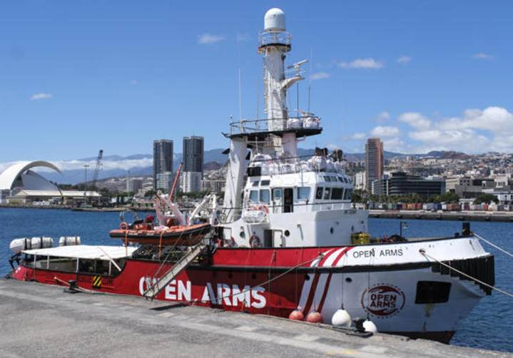 Abascal pide hundir el Open Arms en Tenerife: «Ese barco de negreros»