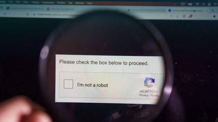 #PulsoEmpresarial CAPTCHAs falsos: cuidado con las páginas de verificación que propagan malware
