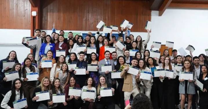 Son 78 los residentes que terminaron sus especialidades médicas en el sistema neuquino