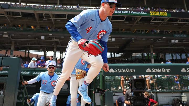 Jack Suwinski’s tiebreaking homer in the 9th lifts Pirates over struggling Cubs 3