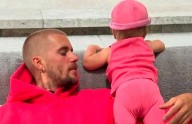 Celebran Justin y Hailey Bieber el primer año de su hijo