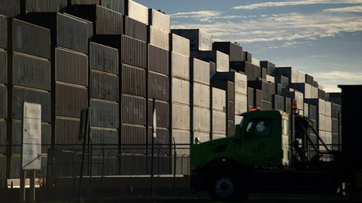 ‘Tariff Bingo is tough.’ Texas manufacturers sweat Trump’s tariffs, high interest rates