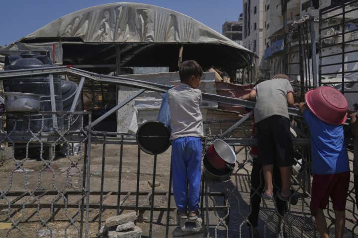 Israel’s defense minister says Gaza City could be destroyed as Israeli strikes kill 17 Palestinians