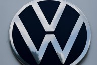 Condenan a Volkswagen Brasil por ejercer trabajo esclavo durante los años de la dictadura
