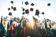 Peoria student graduates from Bates College