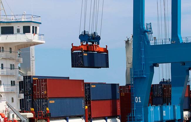 Exporta México más, pero registra déficit; desempeño en julio