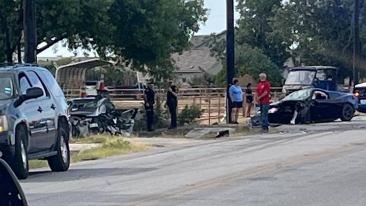 Two drivers killed in major San Antonio crash