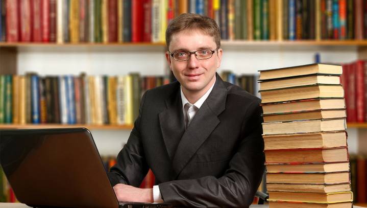 Atheist Prepares To Offer Heartfelt Thanks To Random, Uncaring Universe On Thanksgiving