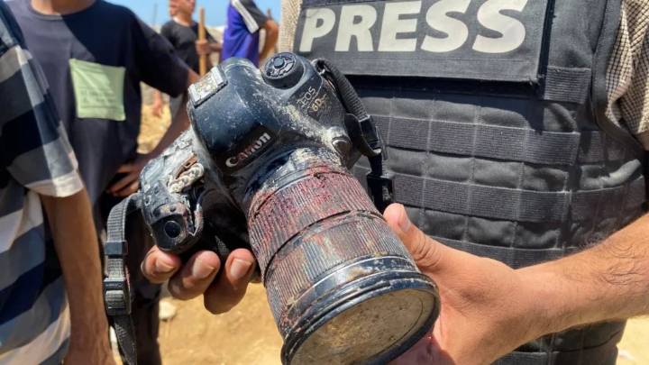 Bombardeo deja cinco periodistas muertos en Gaza