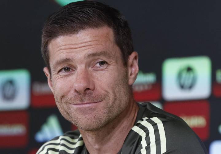 Xabi Alonso: «Ojalá no tengamos que hablar demasiado de los árbitros»