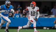 Sanders’ debut puts pressure on Pickett, Gabriel